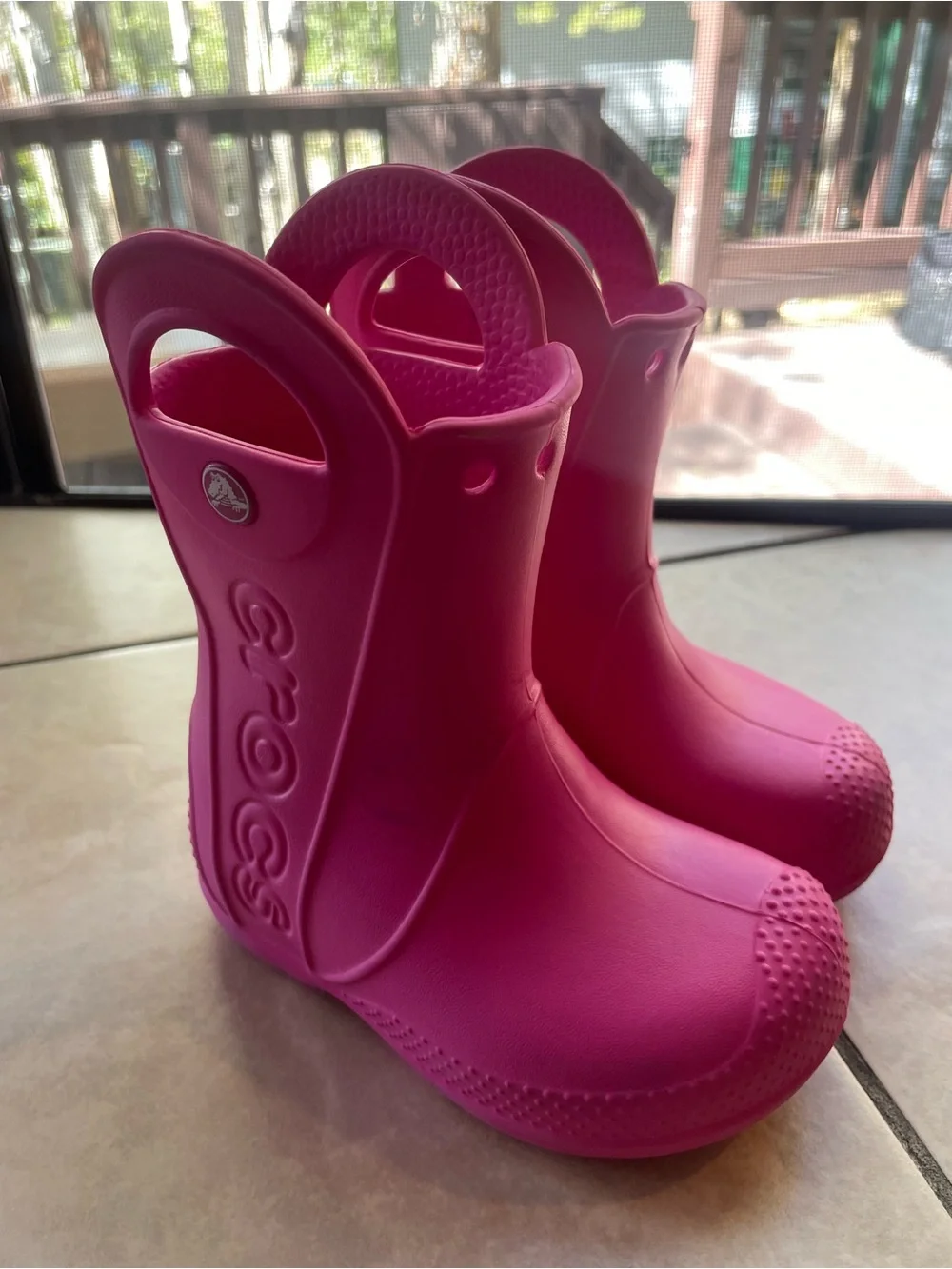 CROCS Toddler 7 Bright Pink Handle Rain Boots